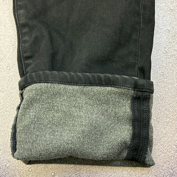 Uniqlo HEATTECH Jeans, Men's Size 33x34 Inches in Black - Picture 8 of 9